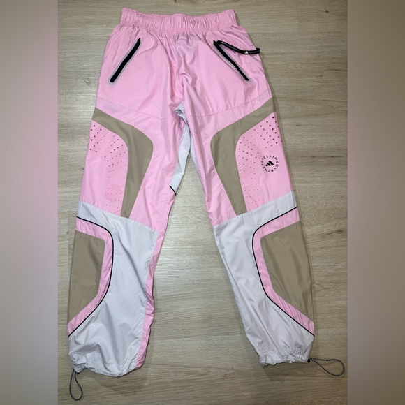 SOLD - Picture 4 of 8